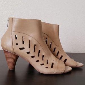 Nine West open toe booties SZ 7 1/2 M